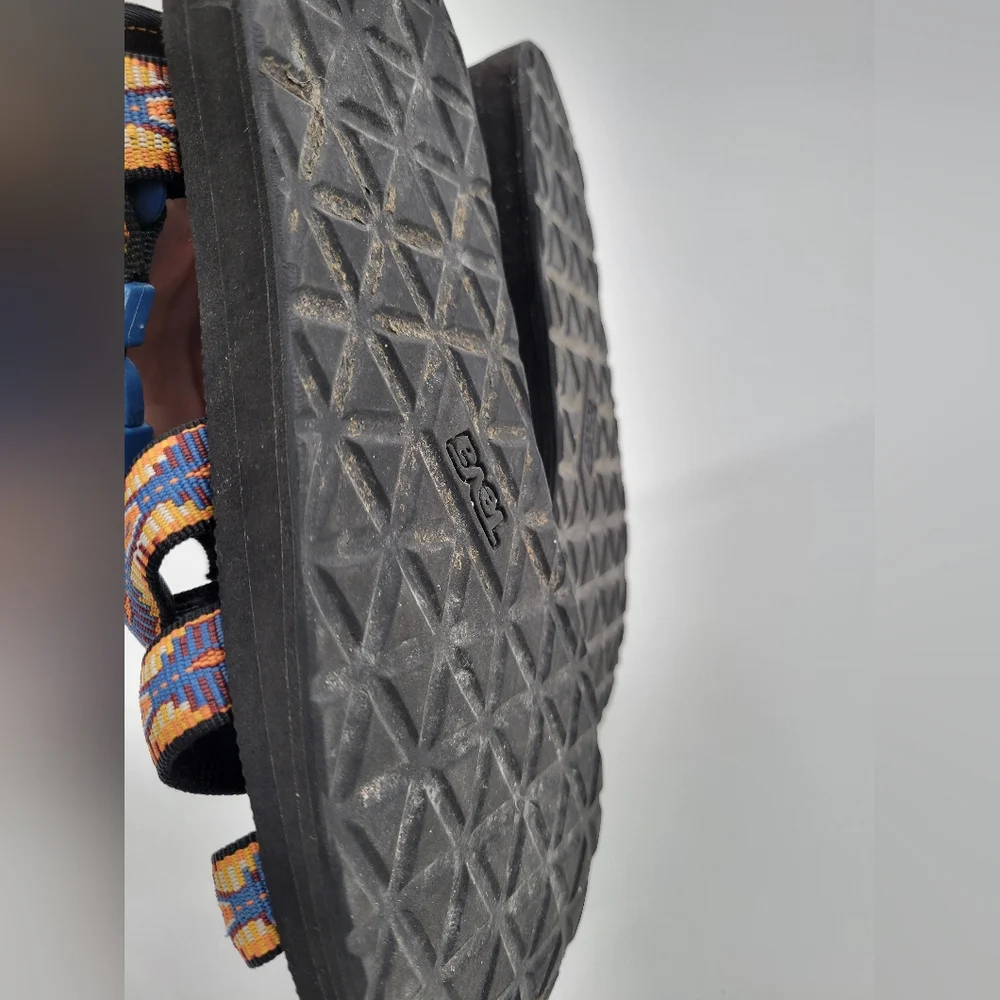 Teva Original Dorado Sandals Size 7 Multicolor Aztec Geometric Print